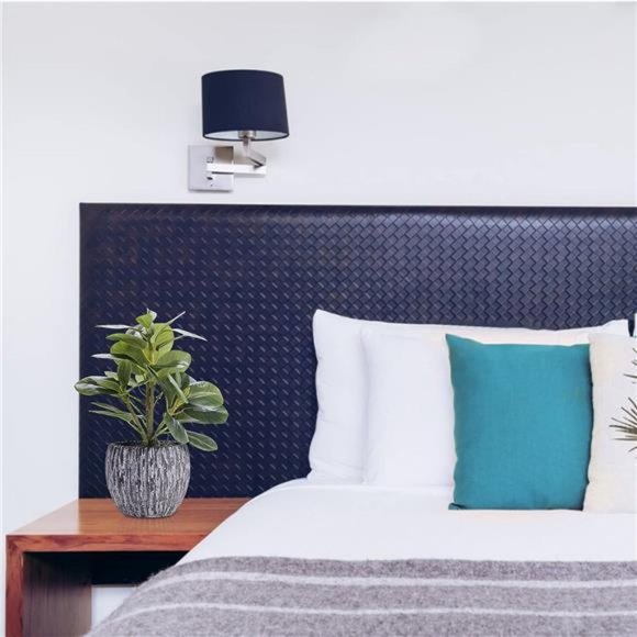 Artificial Potted Plant, Real Touch Artificial Oak Leaves Waterproof Fake Plants - Picture 6 of 7